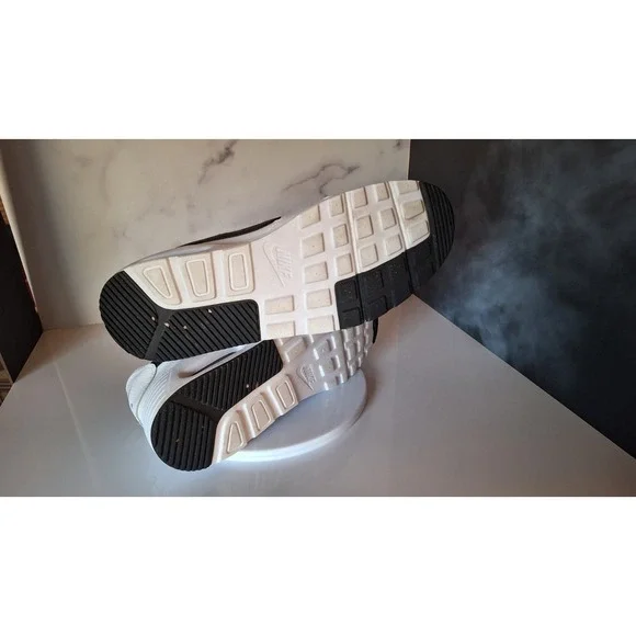 Nike Air Max Systm Mens Size 11 White Black Running Shoes CW4555-102 - Picture 6 of 10